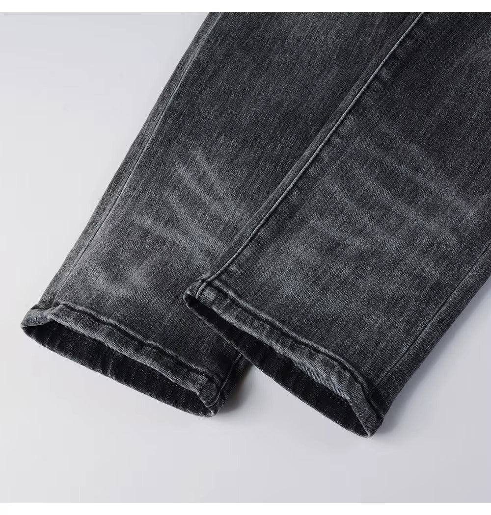 Denim mit Strasssteinen